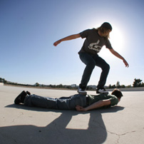 Tabla de skate humana